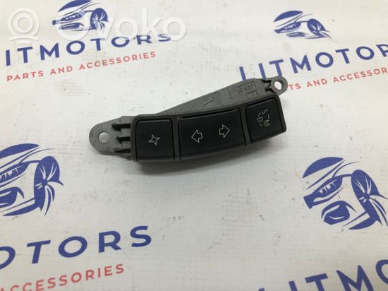 BMW 7 E65 E66 Steering wheel buttons/switches 6911586