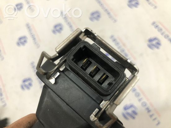 BMW 3 E46 High voltage ignition coil 0221504004