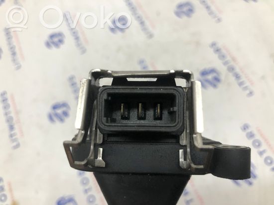 BMW 3 E46 High voltage ignition coil 0221504004