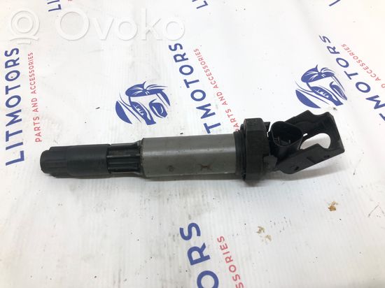 BMW 5 E39 High voltage ignition coil 0221504100