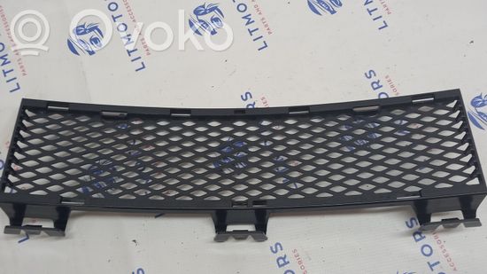 BMW 6 E63 E64 Front grill 51117008820