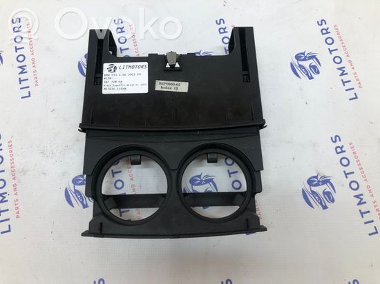 BMW X5 E53 Glove box central console 8253125
