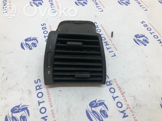 BMW X5 E53 Dashboard side air vent grill/cover trim 8402216