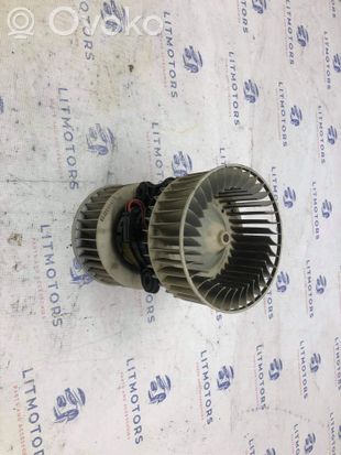 BMW 5 E39 Heater fan/blower 641183855589