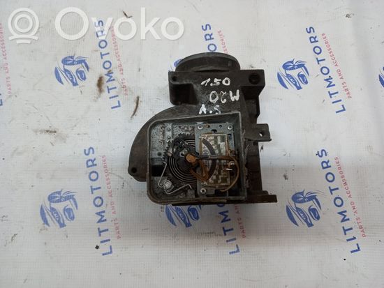 BMW 5 E28 Throttle valve 1285501