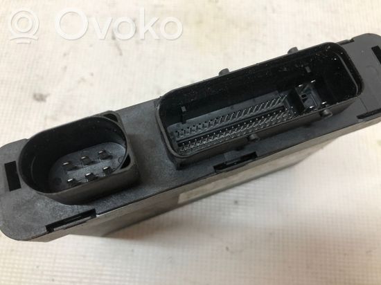 Audi A8 S8 D3 4E Keyless go control unit/module 4E0909131