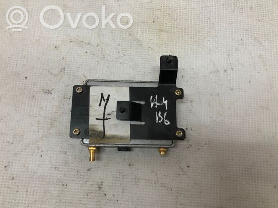 Audi A8 S8 D3 4E Antenna control unit 8E0035456