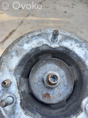 BMW M3 Front shock absorber/damper E90 M3 2284007