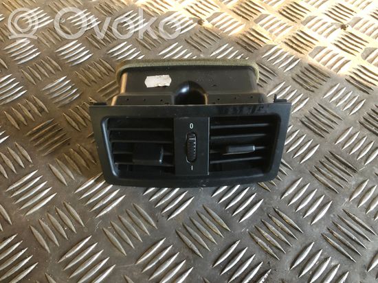 BMW 5 E60 E61 Rear air vent grill 64226932023 6932024
