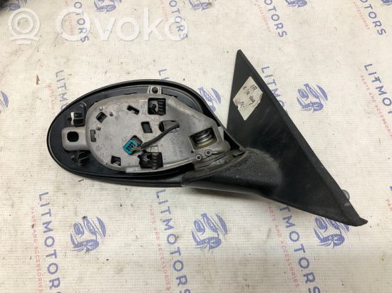 BMW 1 E81 E87 Front door electric wing mirror F0141102