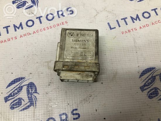 BMW 3 E46 Glow plug pre-heat relay 2247664