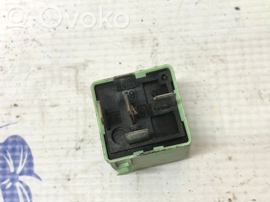 BMW 3 E46 Other relay 8373700