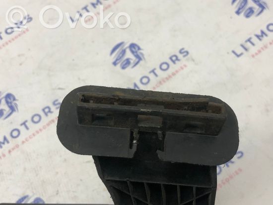 BMW 7 E38 Accelerator throttle pedal 1161723