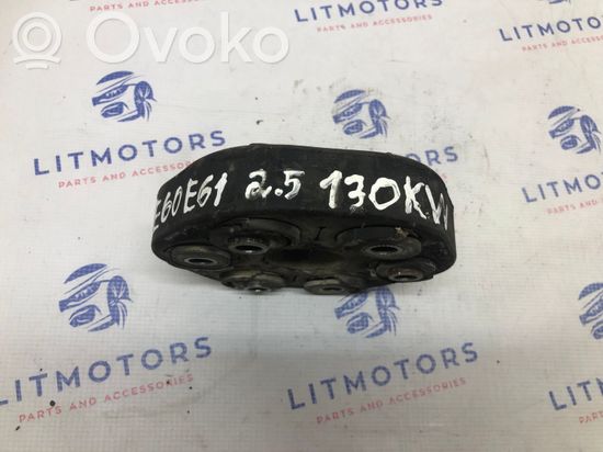 BMW 5 E60 E61 Rear prop shaft donut coupling/joint 7542238