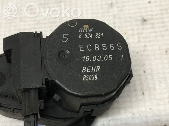BMW 3 E46 Air flap motor/actuator 6934821