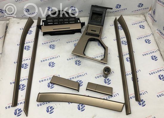 BMW 5 E39 Seat and door cards trim set 8159742