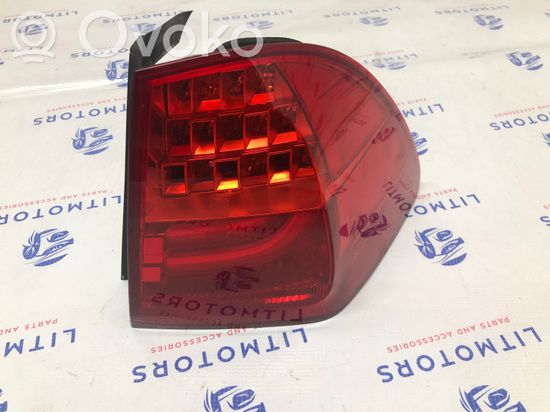 BMW 3 E90 E91 Rear/tail lights 7154160