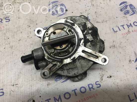 BMW 7 E65 E66 Vacuum pump 687390