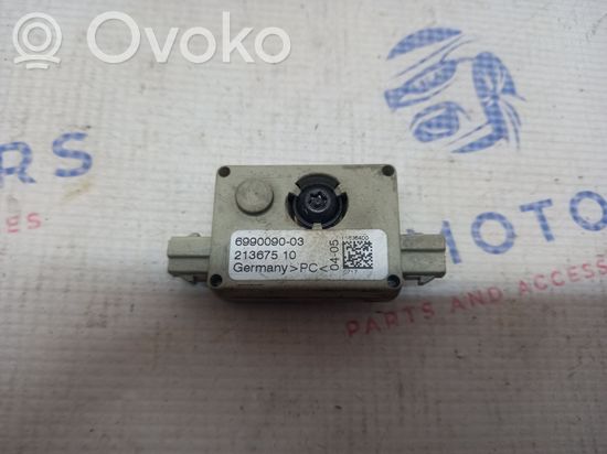 BMW 3 E90 E91 Antenna control unit 699009003