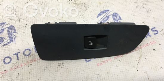 BMW 1 E81 E87 Electric window control switch 6970230