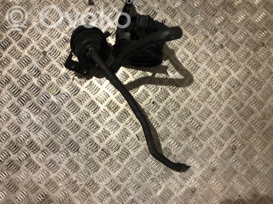 BMW 3 E90 E91 Power steering pump 7790453
