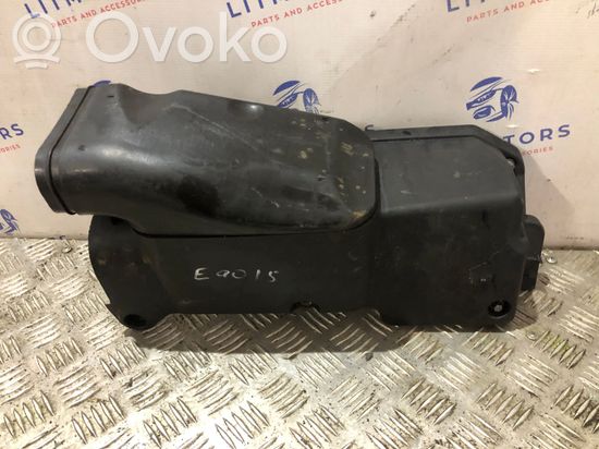 BMW 3 E90 E91 Air filter box cover 7787254