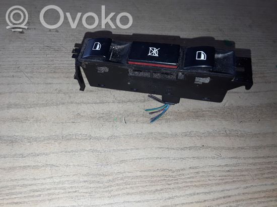 BMW 3 E46 Electric window control switch 61318381518