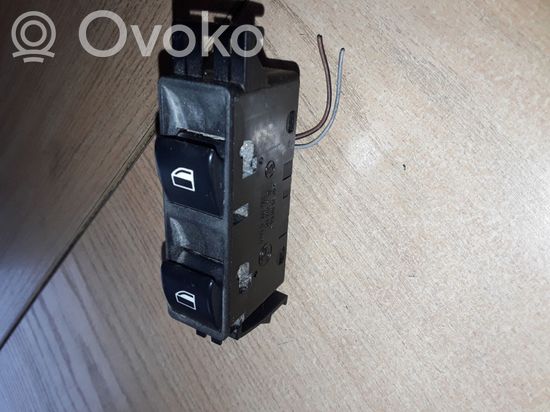 BMW 3 E46 Electric window control switch 61318381514