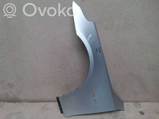 BMW 5 E60 E61 Fender