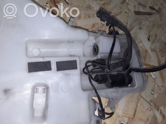 BMW 1 E81 E87 Windshield washer fluid reservoir/tank 6167706899611