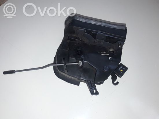 BMW X5 E53 Rear door lock 8402601