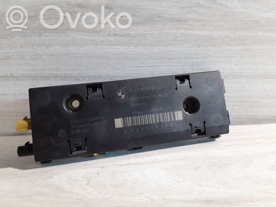 BMW 1 E81 E87 Aerial antenna amplifier 6958900
