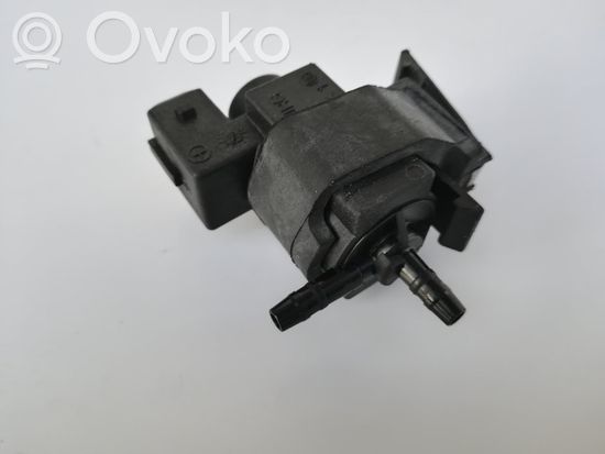 BMW 7 F01 F02 F03 F04 Turbo solenoid valve 1742712