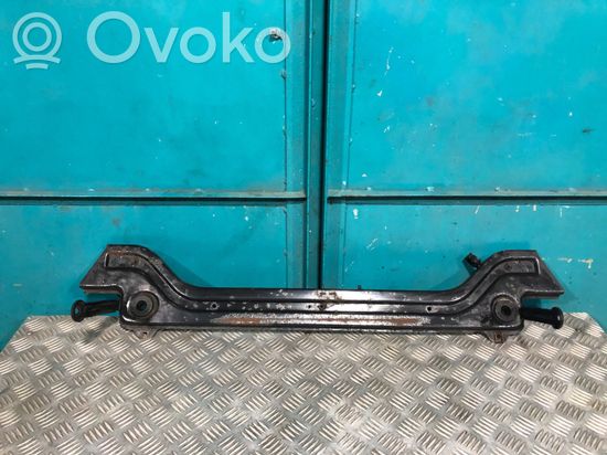 Mercedes-Benz ML W164 Radiator mount bracket