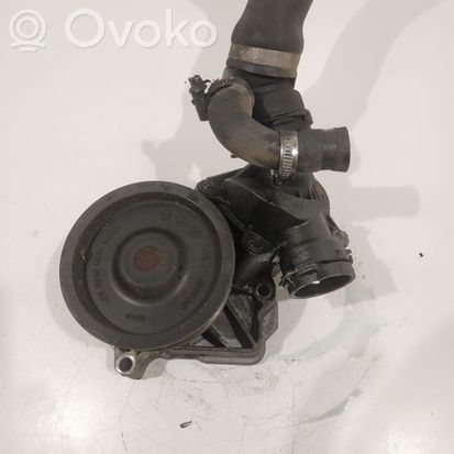 BMW 3 E46 Water pump 4090780