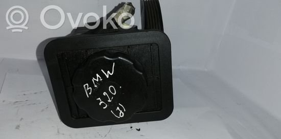 BMW 3 E46 Power steering pump 91208