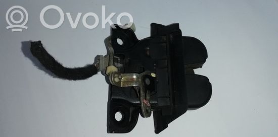 Audi A4 S4 B5 8D Tailgate/trunk/boot lock/catch/latch 8D9827520A