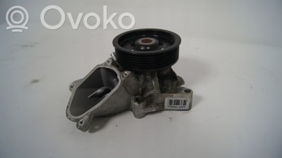 BMW 3 E90 E91 Water pump 7796537