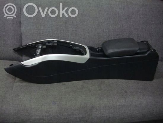 Audi A5 8T 8F Center console 8K0864981D