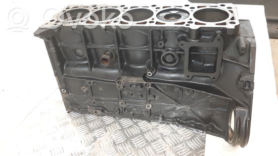 Mercedes-Benz E W211 Engine block 6120110201
