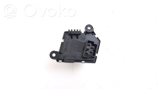 BMW X3 E83 Heater blower motor/fan resistor 62122 6920365