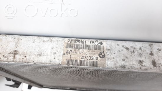BMW 3 E90 E91 Coolant radiator 781029101 7810291