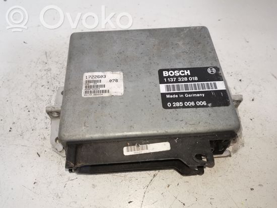 BMW 7 E32 Engine control unit/module 0285006006 1137328018 1722603