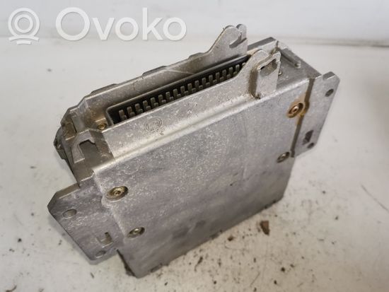 BMW 5 E34 Engine control unit/module 0281001183 2244734 2245720