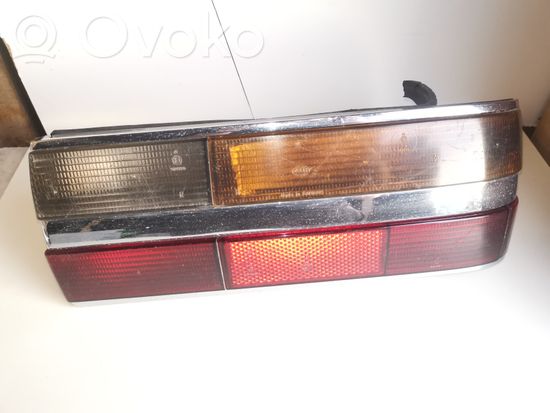 BMW 5 E28 Rear/tail lights 0153321R3 53321R7