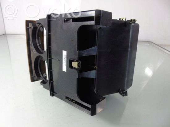 BMW X5 E53 Cup holder back 8402965