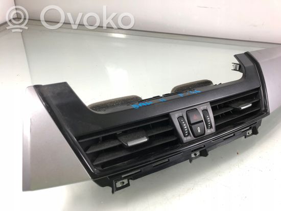 BMW 2 F46 Panel trim