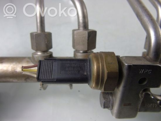 BMW 3 E92 E93 Fuel main line pipe 7562474