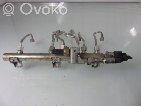 BMW 3 E92 E93 Fuel main line pipe 7562474