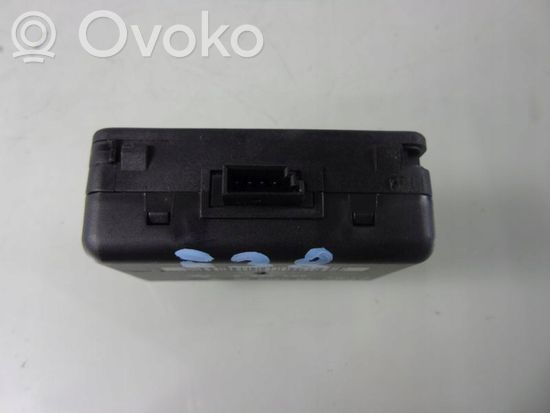 BMW 7 E38 Rain sensor 8382468